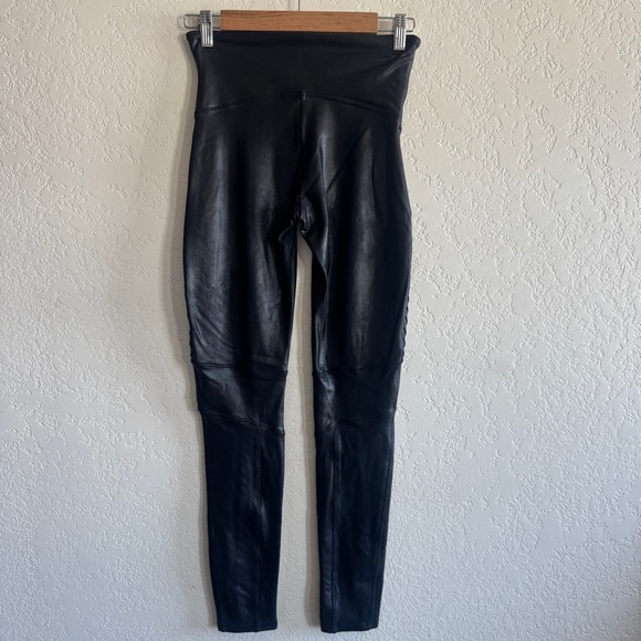 SPANX Black Leggings with Moto Detail - Picture 6 of 7